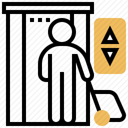 <em>电梯</em>