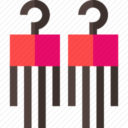 <em>项链</em>
