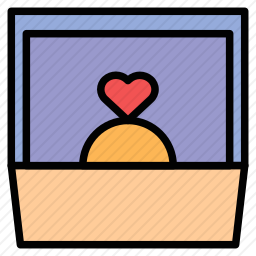 <em>戒指</em>