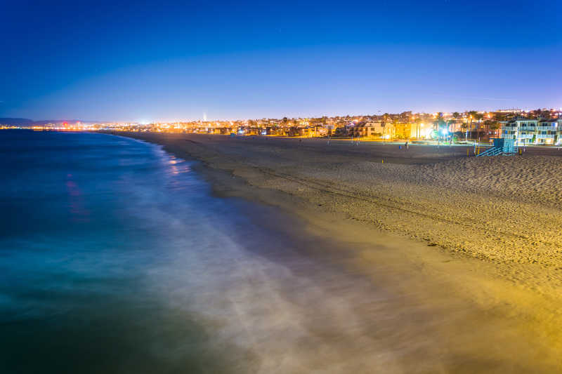 贺茂沙海滩的夜景