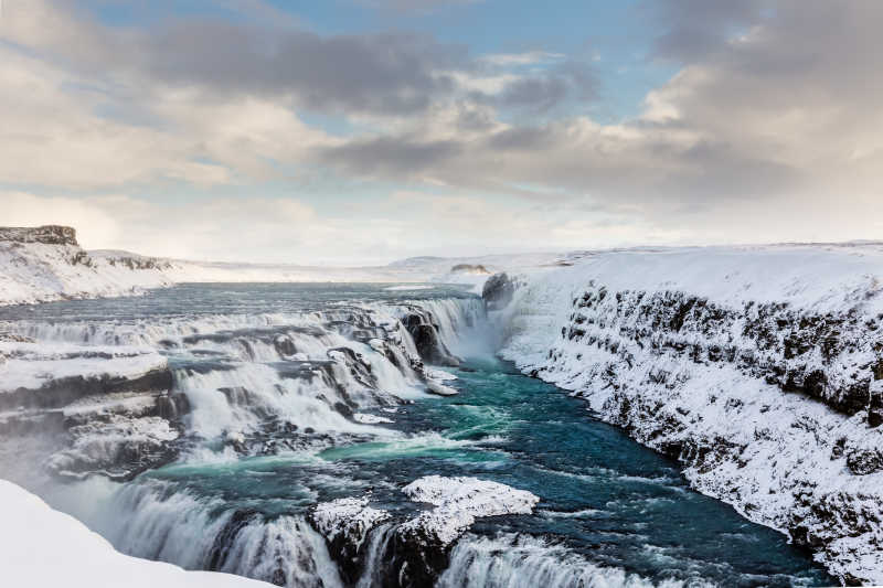 冰岛的gullfoss瀑布