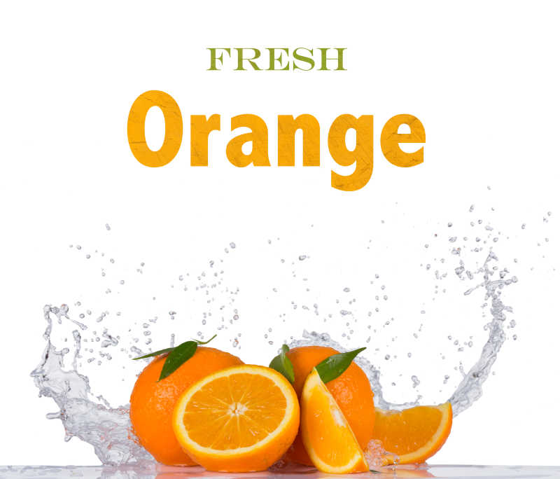 白色背景上新鲜橙子和飞溅的水滴