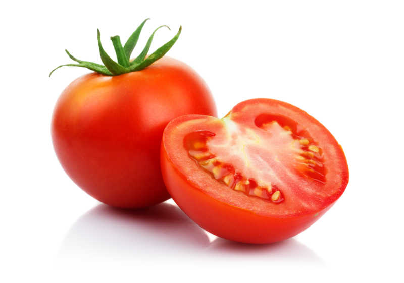 新鲜切开的西红柿