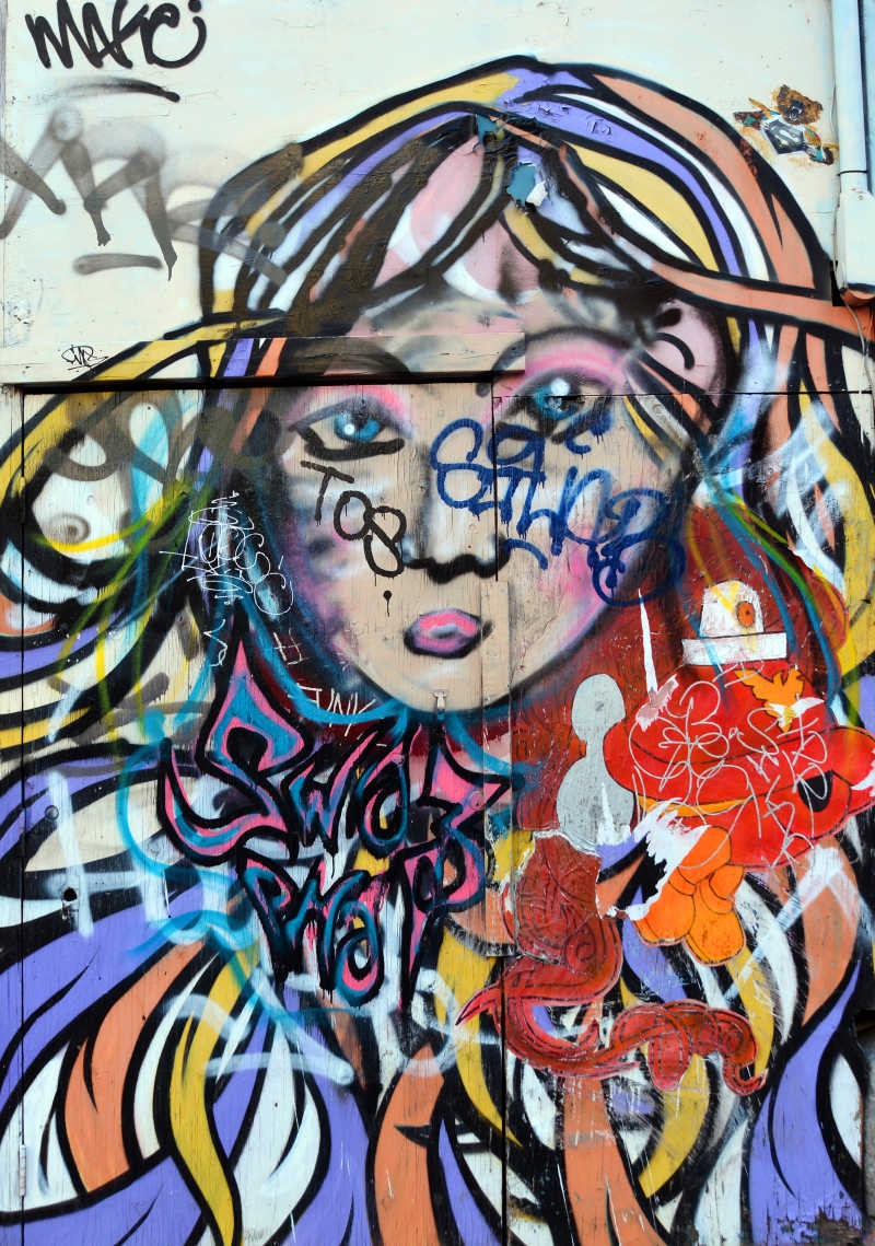 街头艺术女性背景