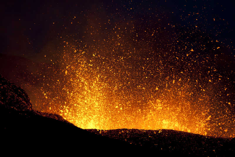 冰岛火山爆发