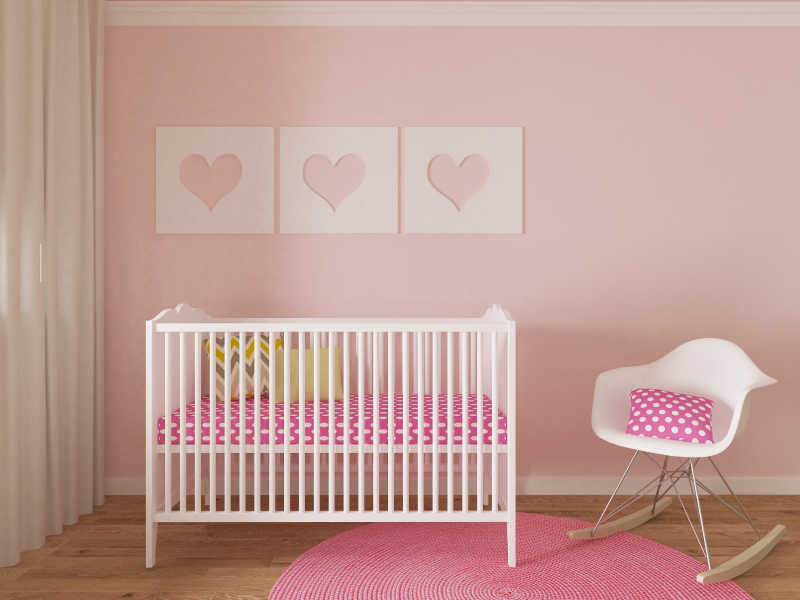粉色的婴儿床