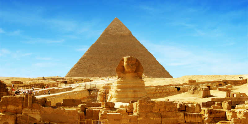 埃及吉萨大金字塔全景