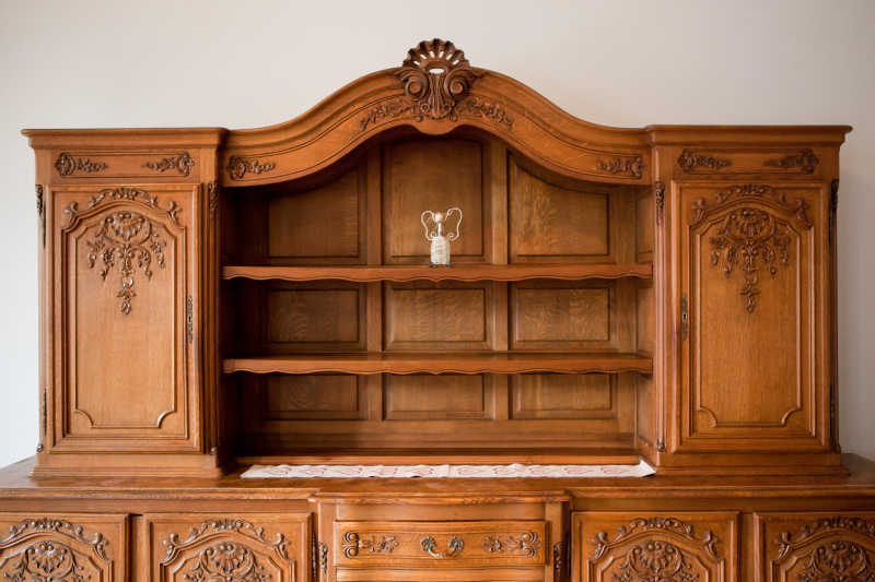 木质古董家具书柜