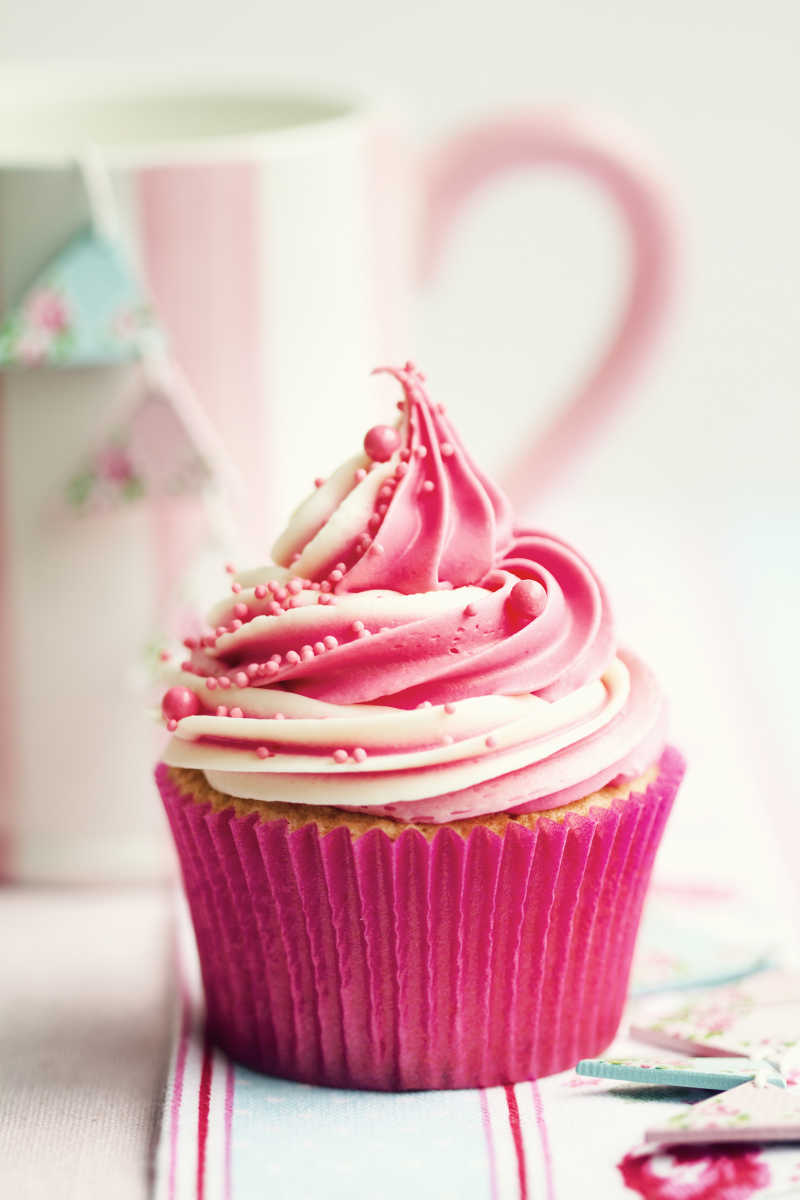 粉红色纸杯蛋糕特写