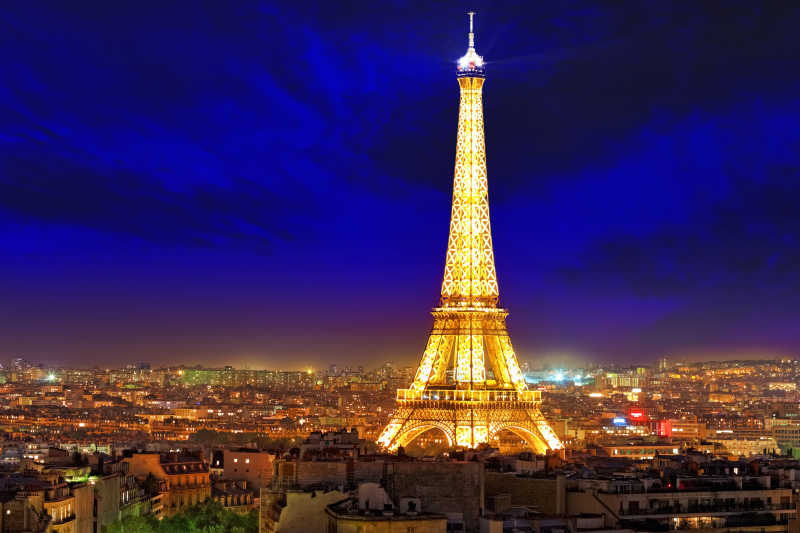 法国巴黎的埃菲尔铁塔