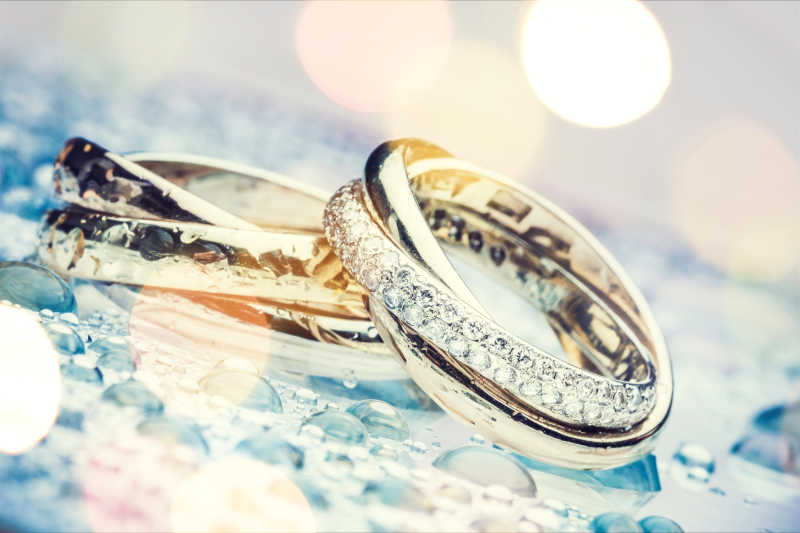 漂亮的结婚戒指