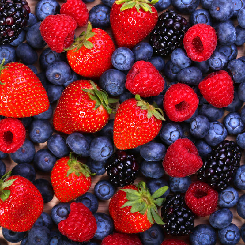 草莓蓝莓覆盆子和黑莓