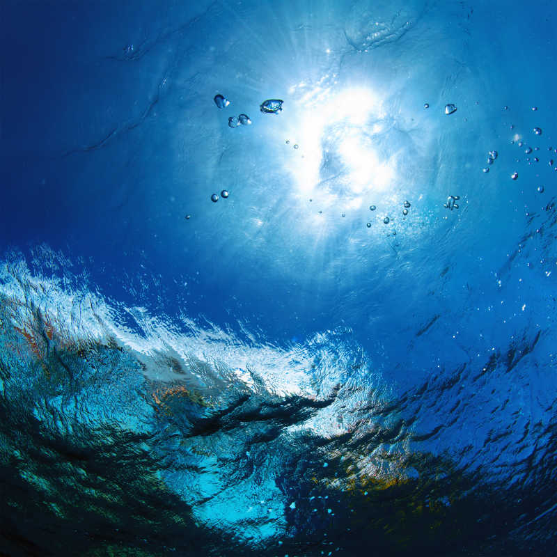 水下设计模式有气泡的太阳海面152152561116