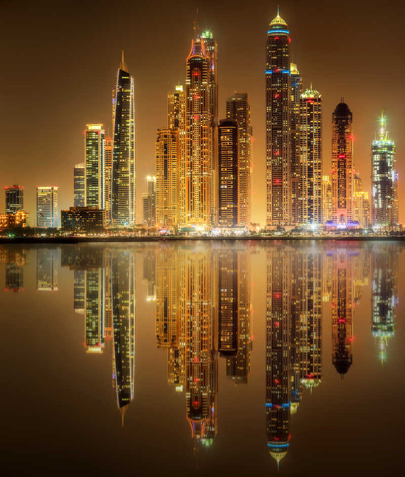 迪拜滨海湾