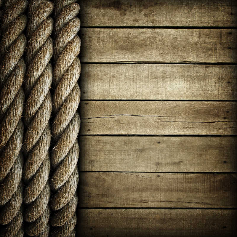 旧木板和绳索