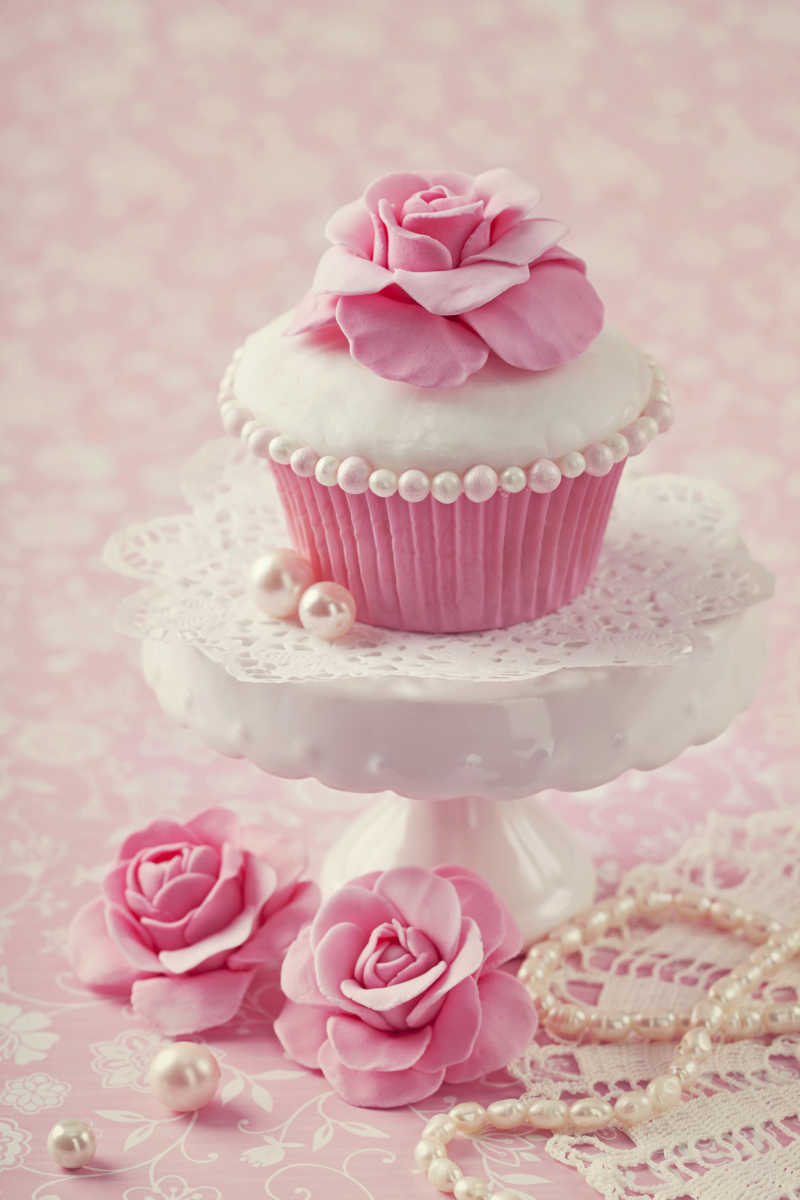 粉色的玫瑰蛋糕