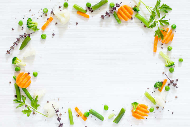 围成一圈的新鲜健康的有机蔬菜