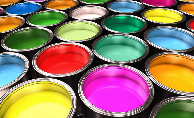 盆子里各种颜色的油漆