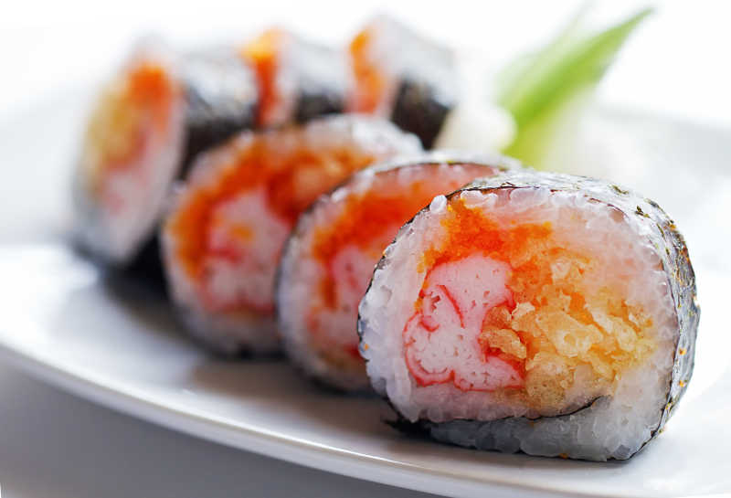 海苔寿司和芥末