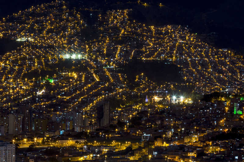 麦德林城市夜景