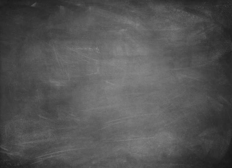 教学黑板上的粉笔痕迹