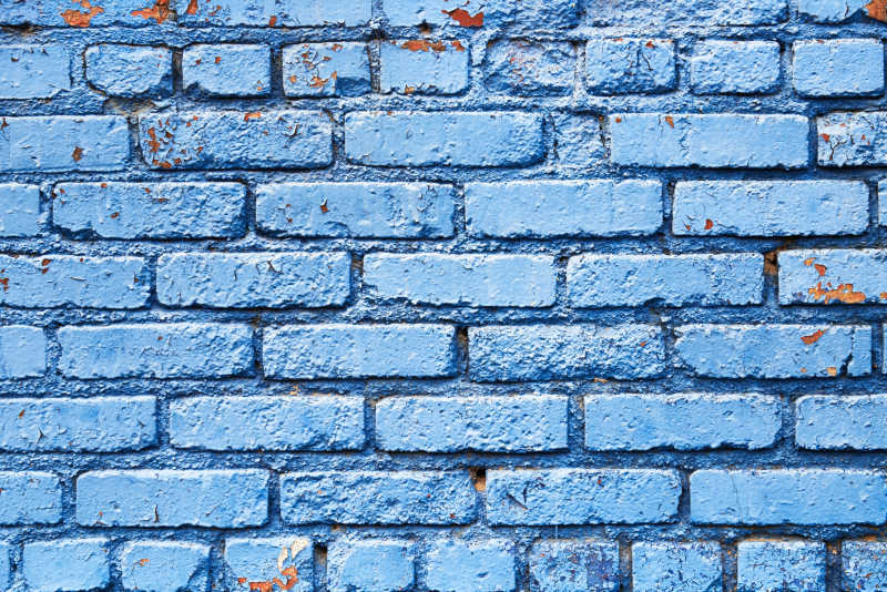 蓝油漆砖墙