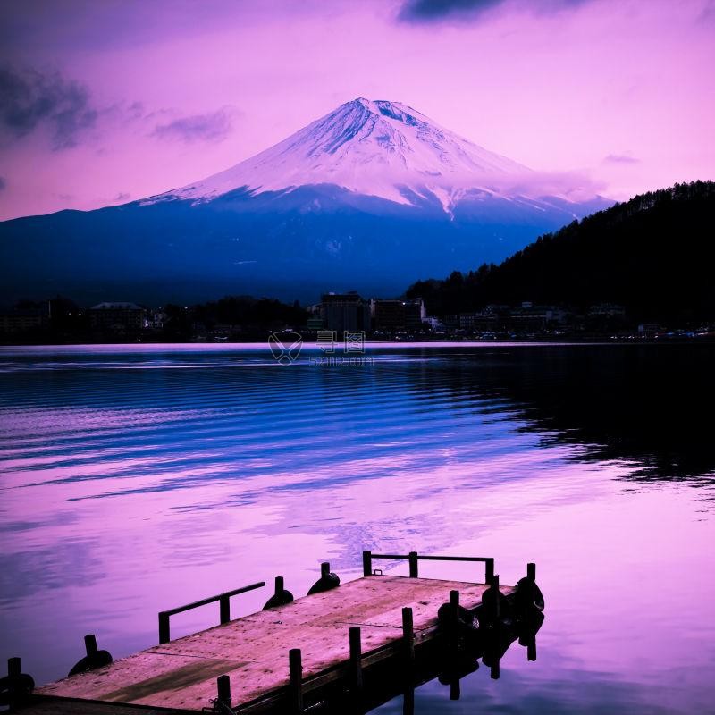 静谧的富士山