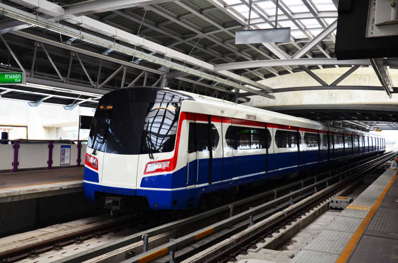 泰国曼谷BTS电气化铁路列车