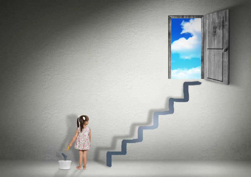 女孩创意楼梯概念