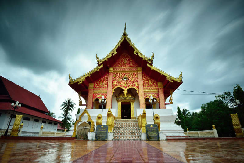 泰国豪华的寺庙
