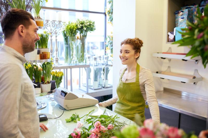 花店里的美女和顾客