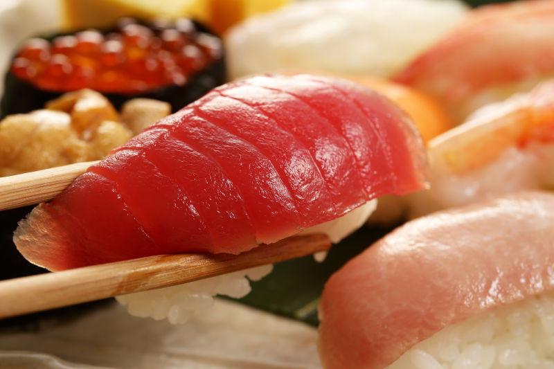 美味的寿司日本料理