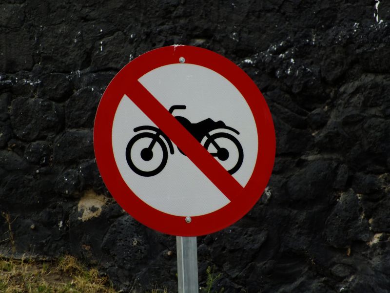 禁止摩托车行驶标志
