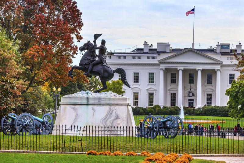 白宫杰克逊雕像拉法叶公园