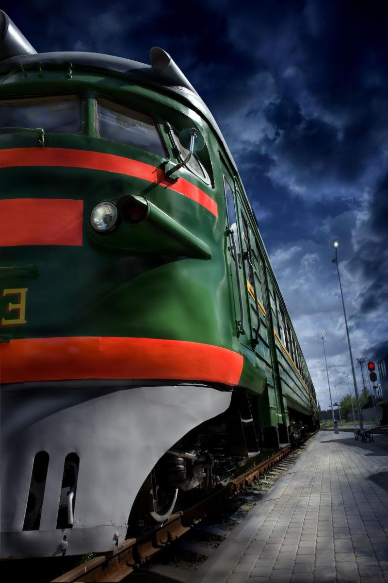 绿色铁皮火车