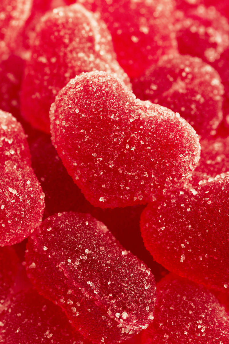 红色水果爱心糖果