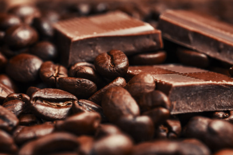 咖啡豆与巧克力