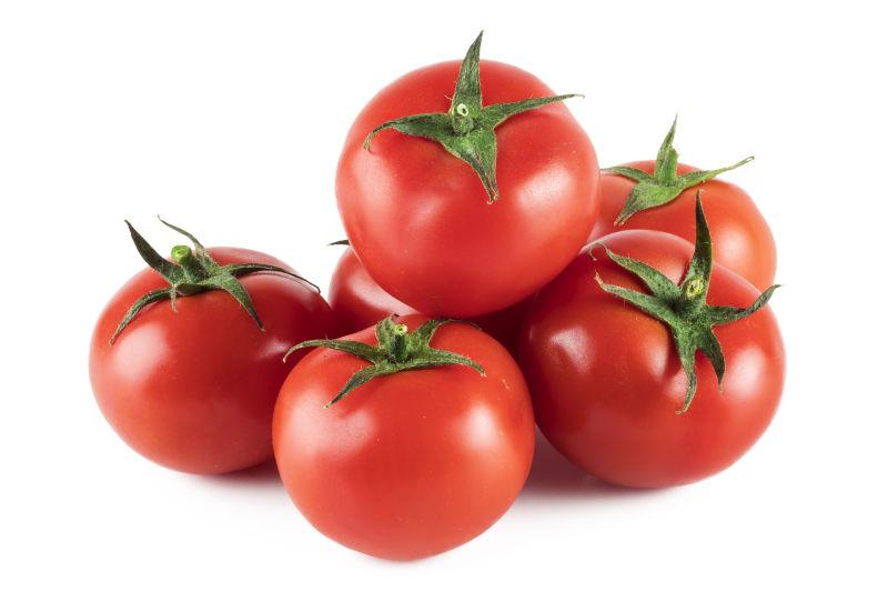 白色背景下西红柿