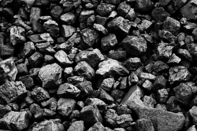 黑色的煤炭堆
