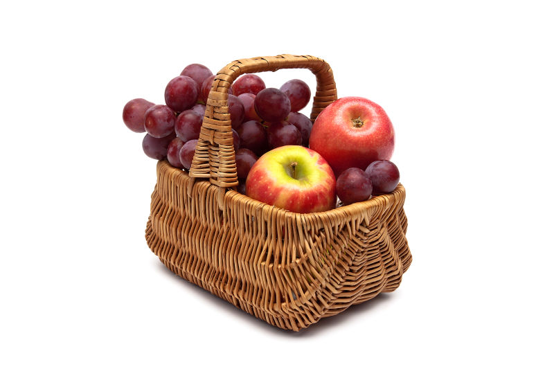 一篮苹果和葡萄