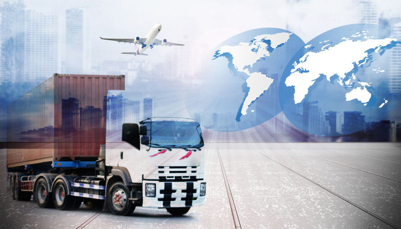 全球物流运输概念背景上的货车