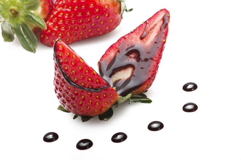 草莓加上白巧克力