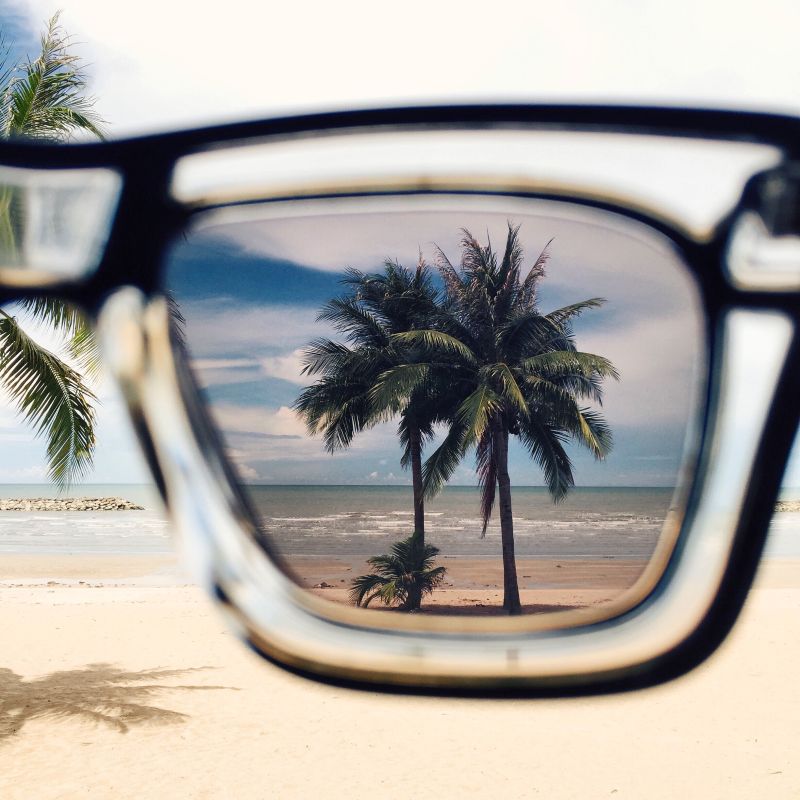 眼镜里的海滩
