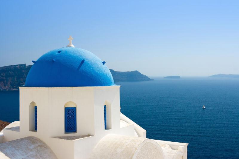 希腊海边的蓝色建筑
