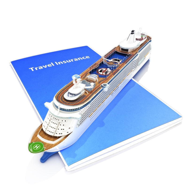 在白色背景下使用邮轮的旅行保险概念