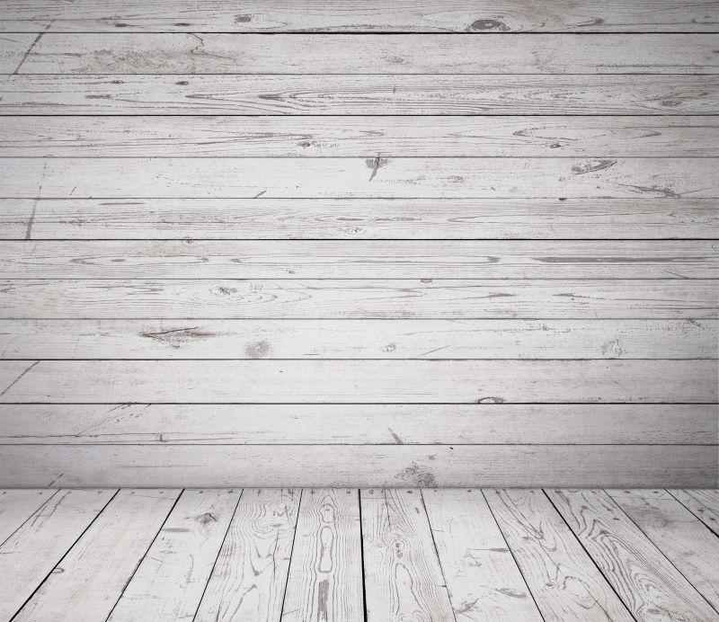 发旧的白色木板墙面