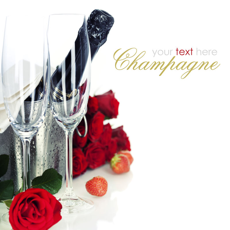 香槟酒桶边的红色玫瑰花