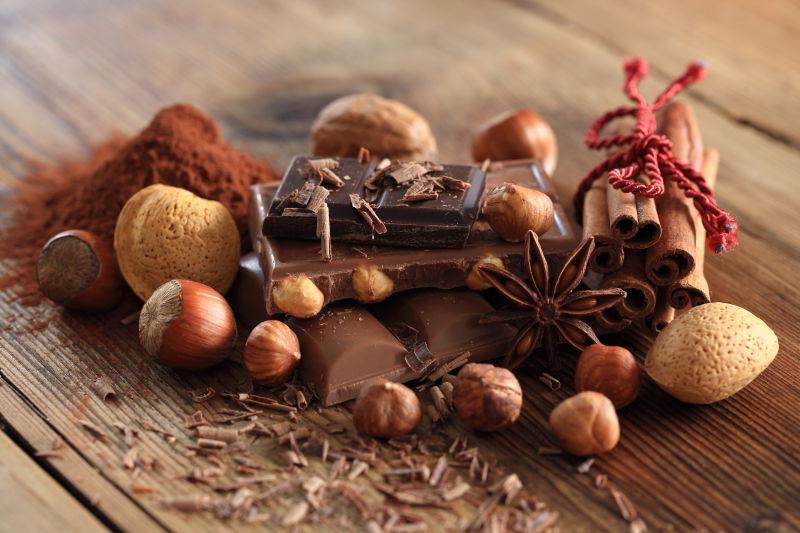 巧克力糖果不同类型的成分