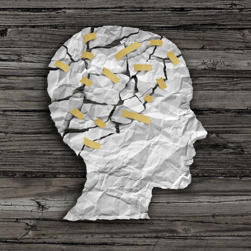 脑部疾病治疗和心理健康治疗概念作为一张撕碎的白纸