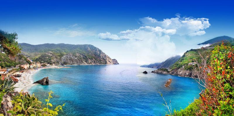 美丽的意大利沿海全景摄影
